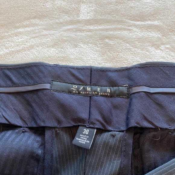 Mens Forever 21 Slacks. Size 30. - Picture 3 of 3